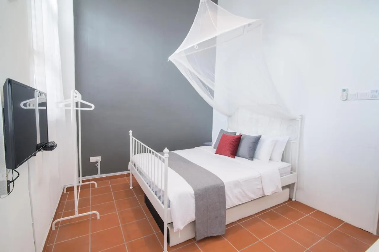 Garden Of Eden House Vandrarhem George Town